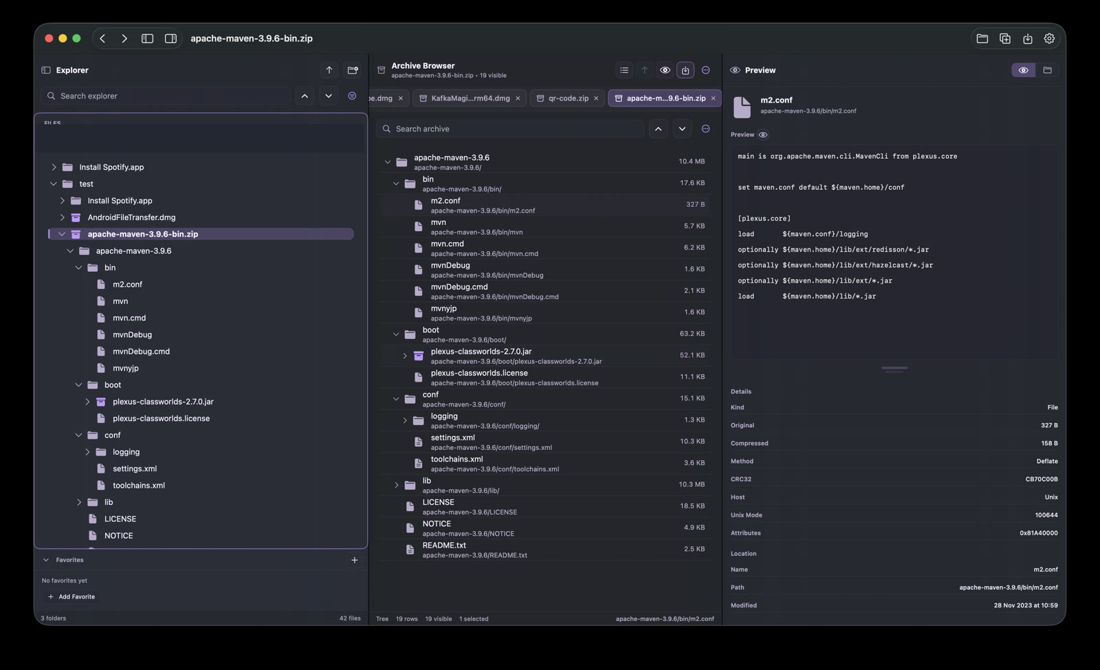 QuikZip browsing a ZIP archive with a file tree, archive outline, text preview, and metadata